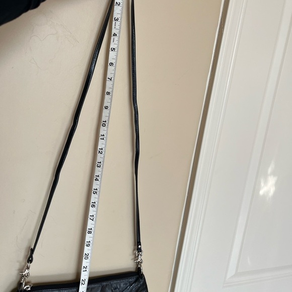 Hobo International Black Glazed Leather Casual Crossbody Handbag Clutch … - Picture 7 of 16